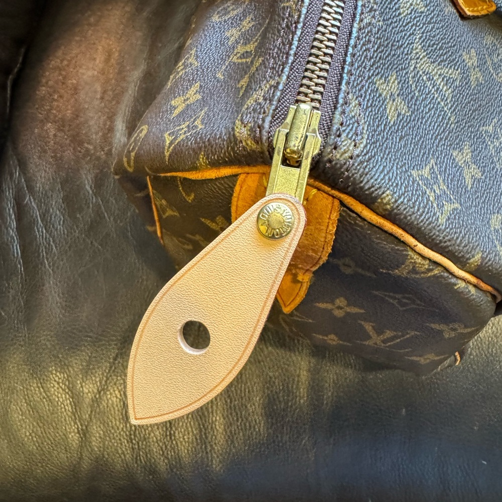 Lv Speedy Handbag - image 4